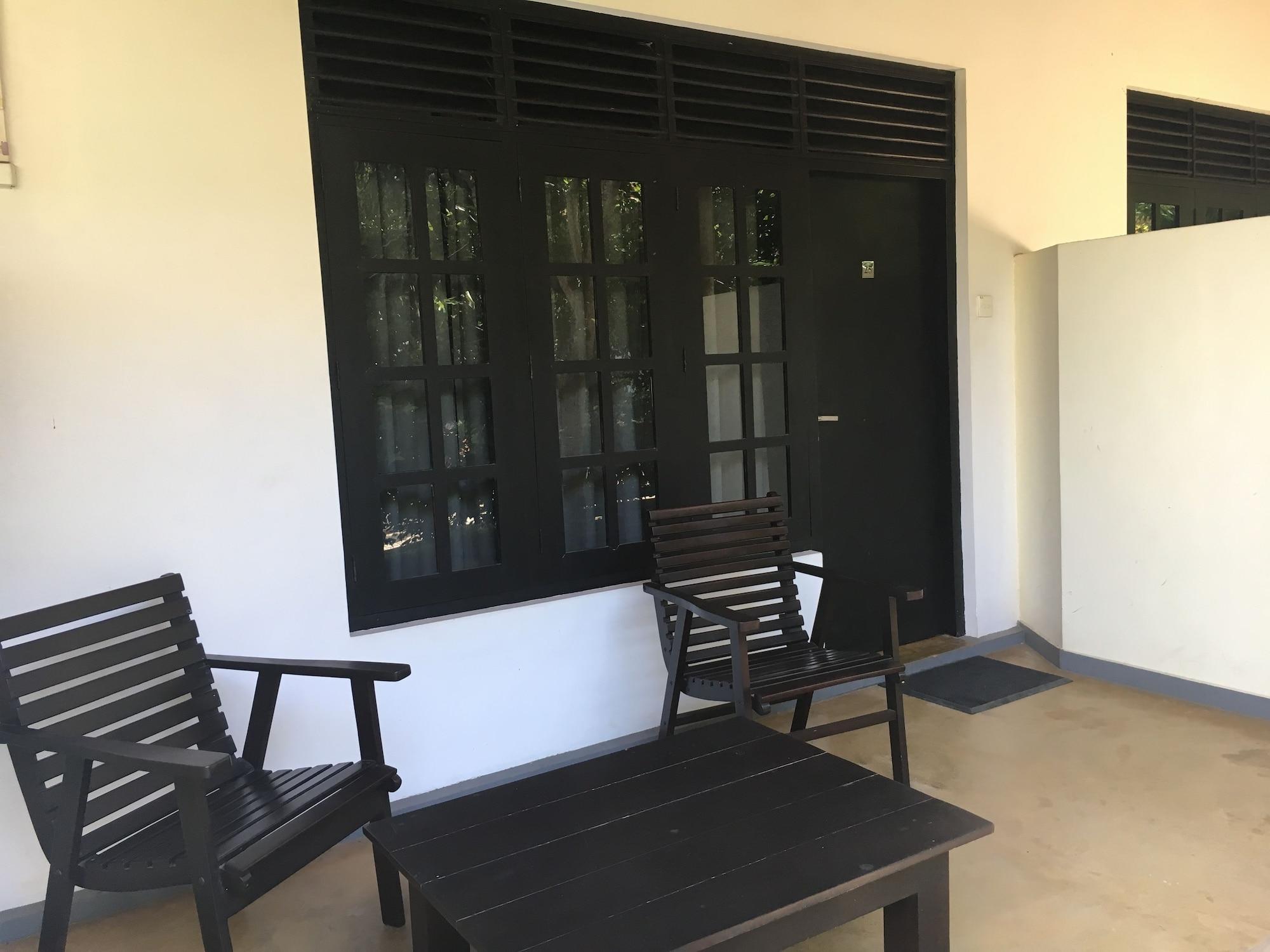 Lagoon Paradise Beach Resort Tangalle Buitenkant foto