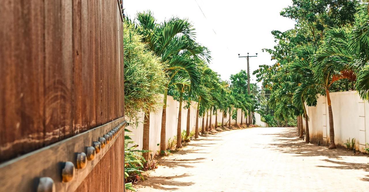 Lagoon Paradise Beach Resort Tangalle Buitenkant foto