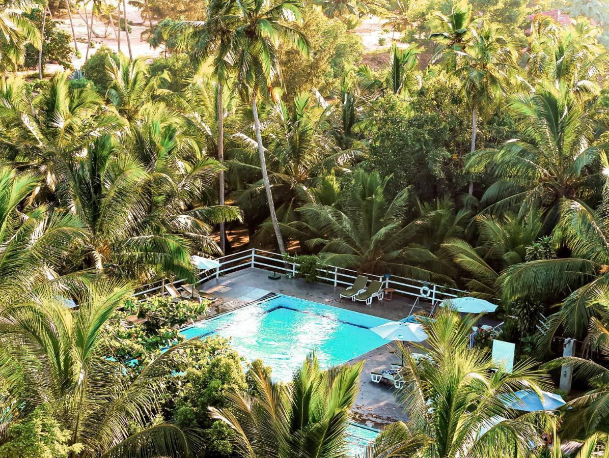 Lagoon Paradise Beach Resort Tangalle Buitenkant foto