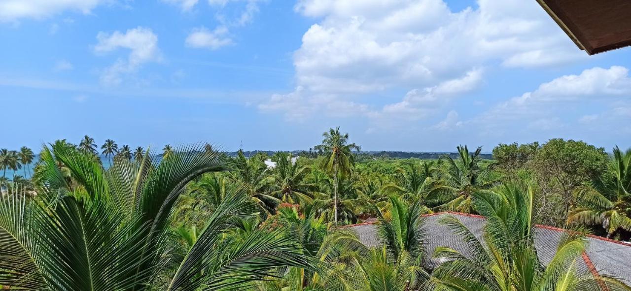 Lagoon Paradise Beach Resort Tangalle Buitenkant foto