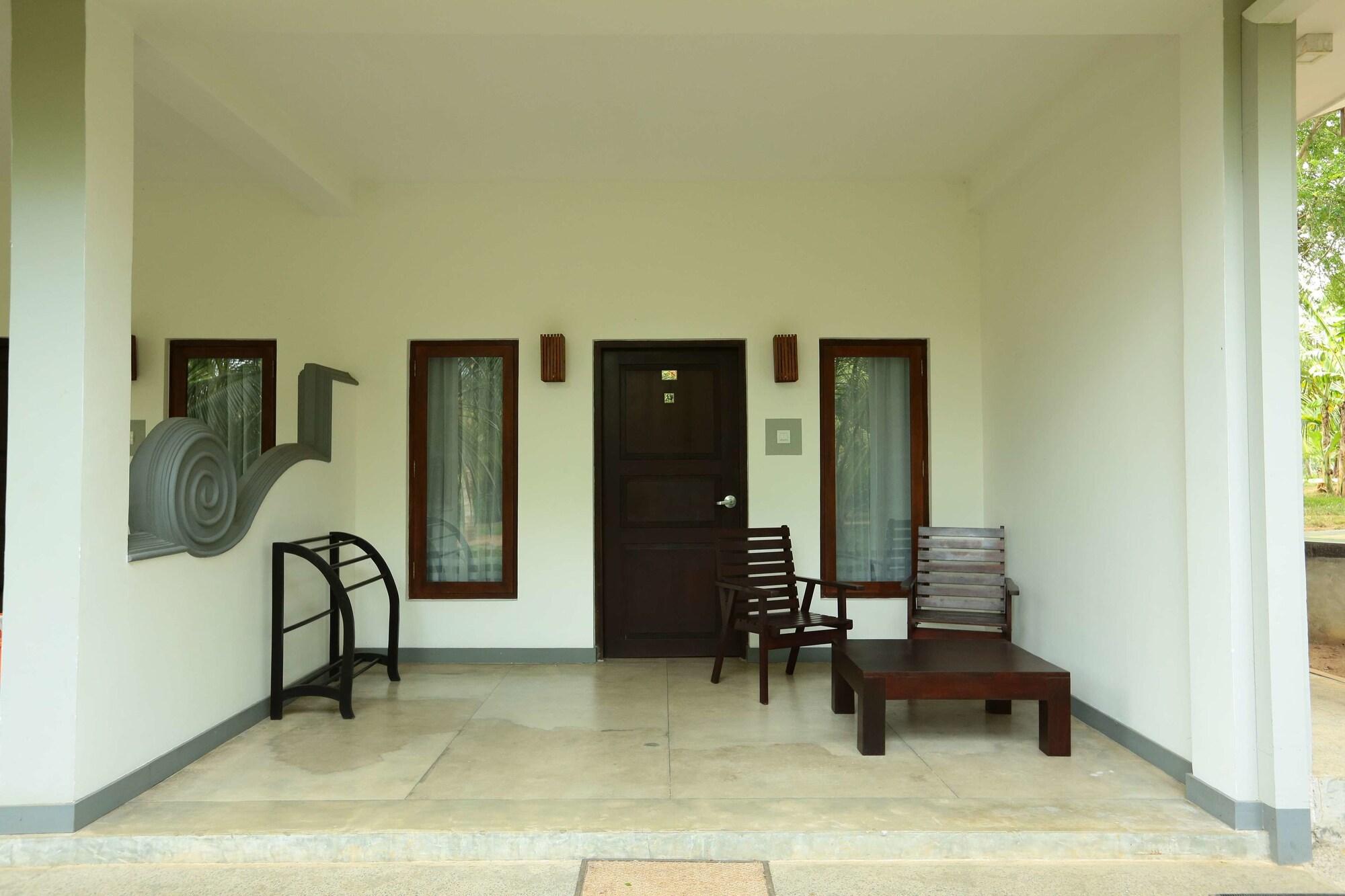 Lagoon Paradise Beach Resort Tangalle Buitenkant foto