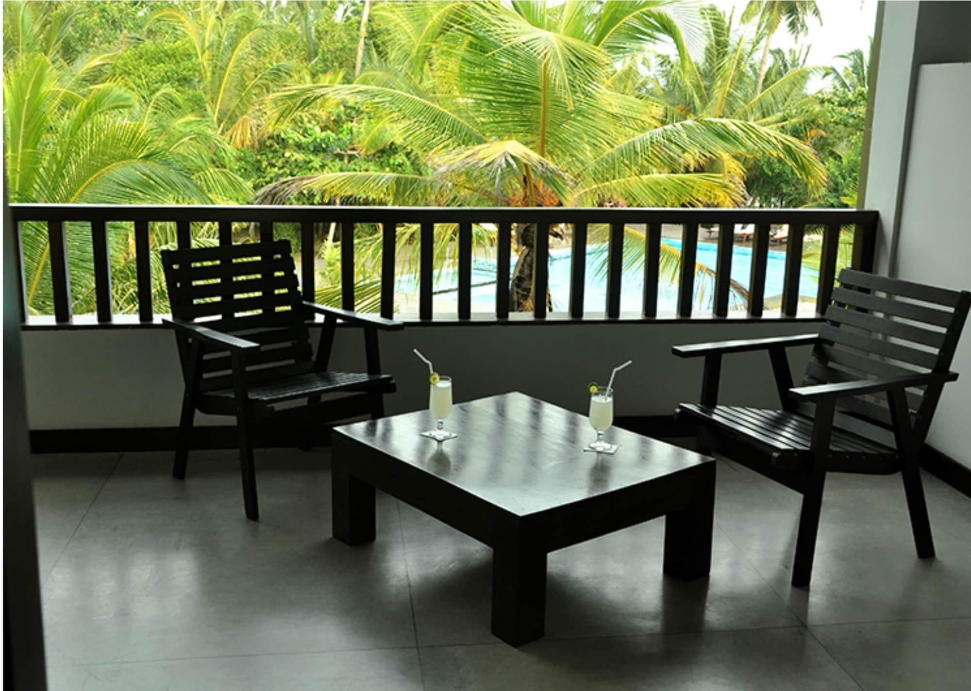 Lagoon Paradise Beach Resort Tangalle Buitenkant foto
