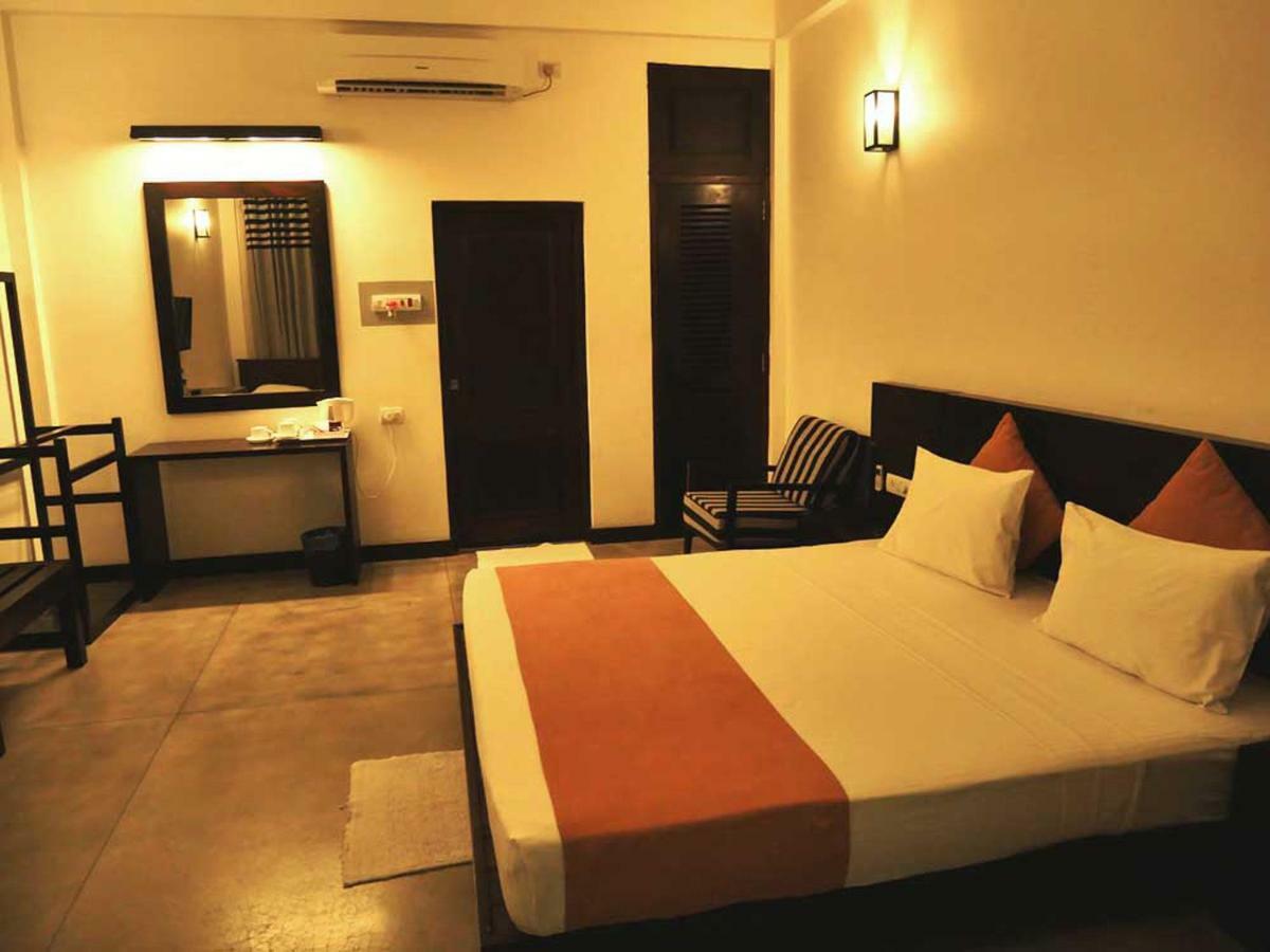 Lagoon Paradise Beach Resort Tangalle Buitenkant foto